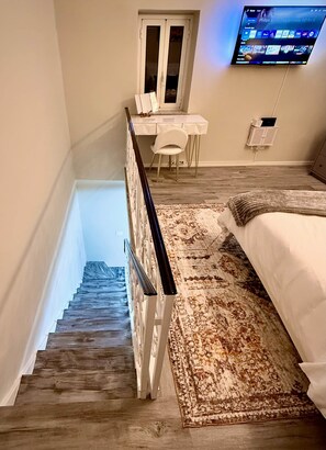 1 soverom, strykejern/-brett, wi-fi (inkludert) og sengetøy