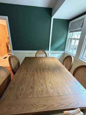 Dining - Historic 3 Bedroom 1875 Farmhouse 1 Mile from Lancaster City, Sleeps 8 (Lancaster)