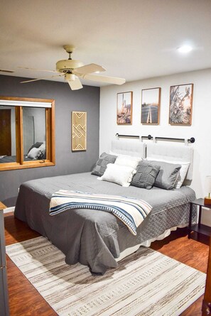 4 bedrooms, WiFi, bed sheets