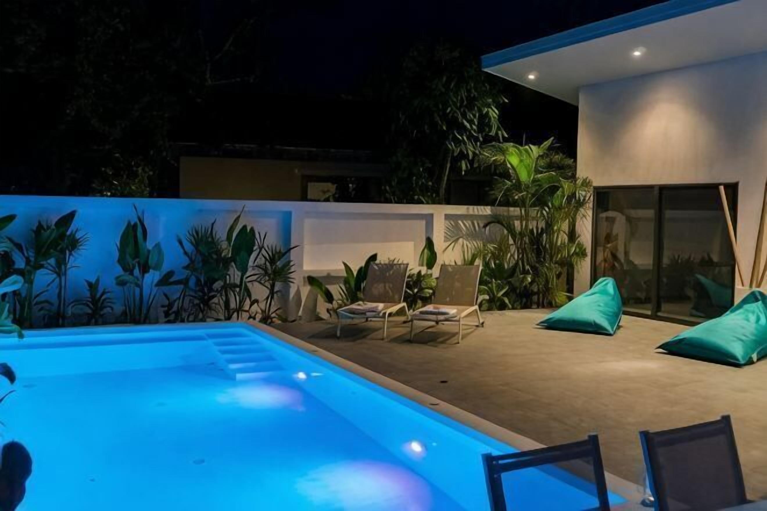 Piscine extérieure
