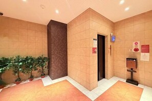 Interior - Hotel Arashi Nipponbashi East No.8111 (Osaka)