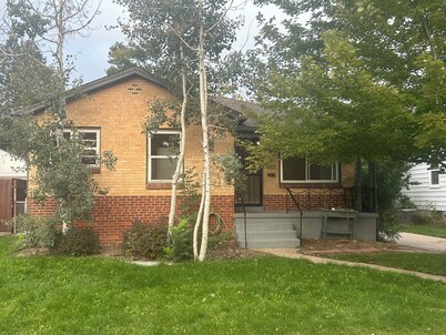 4-bedroom house in Englewood