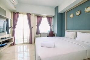 Standard Apartment - Minimalist Studio At Margonda Residence 3 Apartment (Depok)