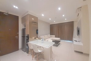 Standard Apartment | Living area