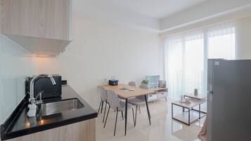 Standard-Apartment | Eigene Küche | Kochgeschirr/Geschirr/Besteck
