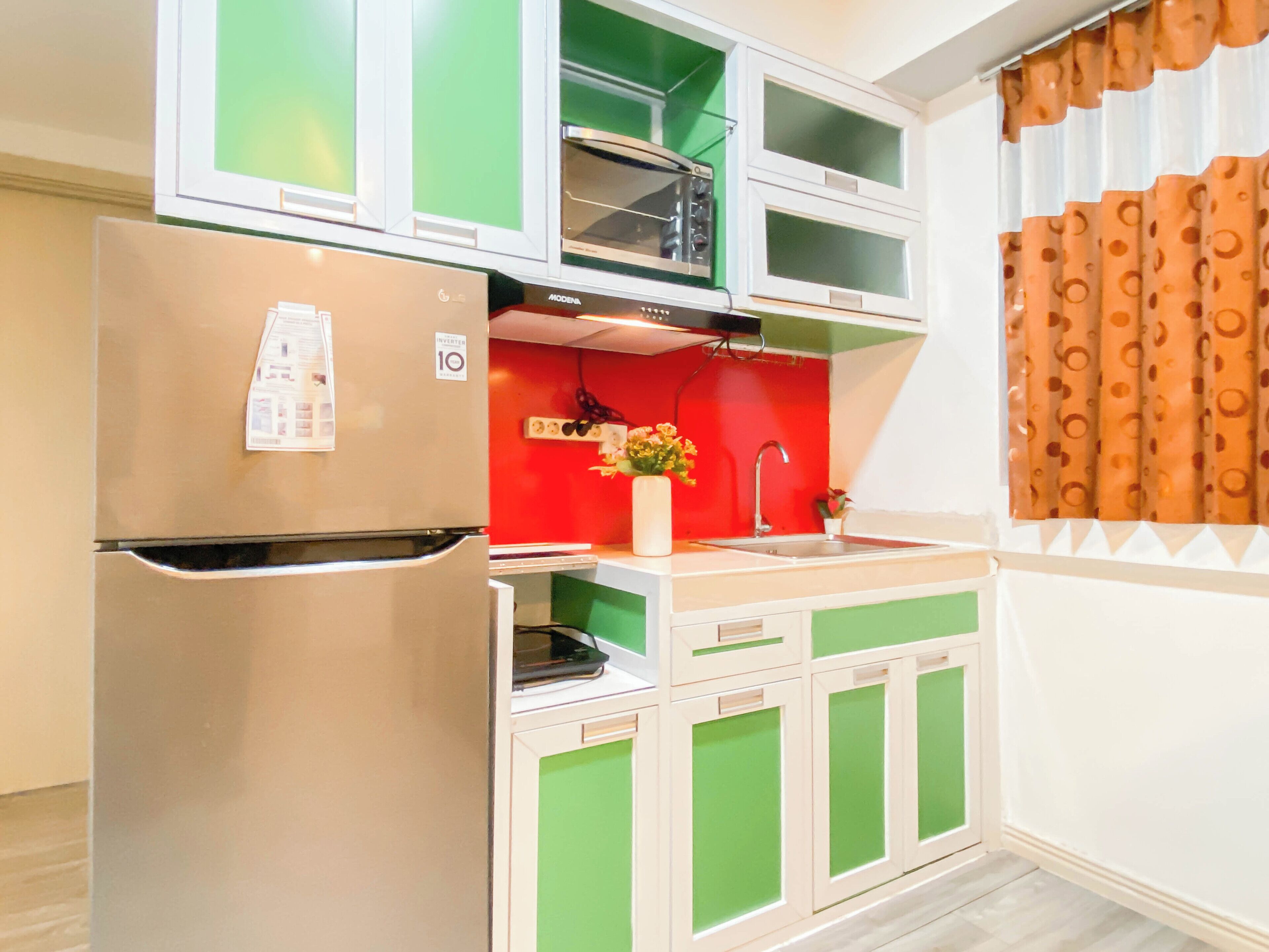 Standard Apartment | Private kitchen | Cookware/dishes/utensils