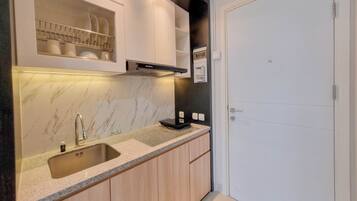 Standard Apartment | Private kitchen