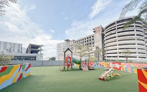 Außen-Kinderspielplatz