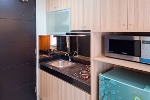 Interior - Studio Near Summarecon Mall Serpong At Paramount Skyline Apartment (Gading Serpong)