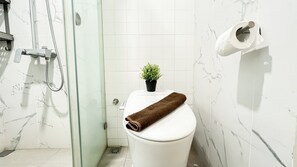 Standard Apartment | Bathroom | Shower - Modern Classic Touch 1Br Apartment At Tokyo Riverside Pik 2 (Teluknaga)
