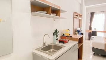 Apartamento estándar | Cocina privada | Utensilios de cocina