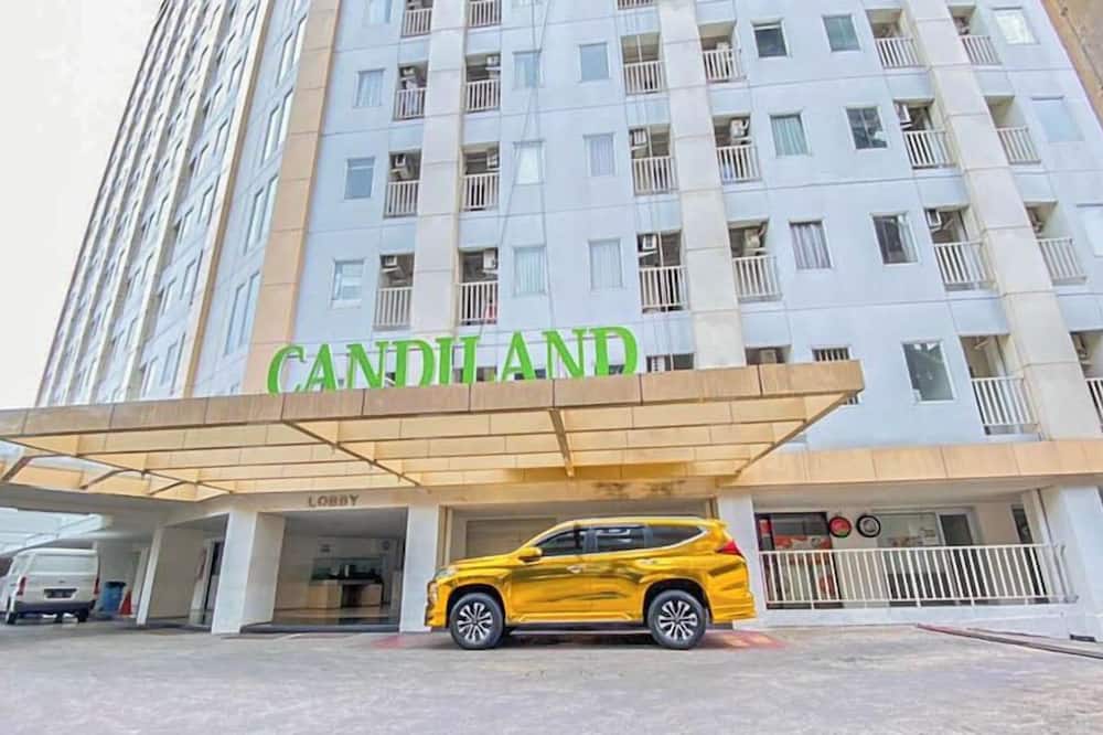 Pure Nest Studio At Candiland Apartment
