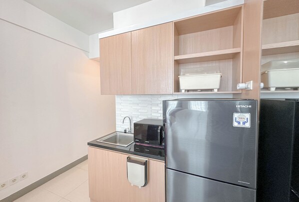 Căn hộ | Bếp riêng | Tủ lạnh, lò vi sóng, nồi cơm, dụng cụ nấu nướng/bát dĩa/dao nĩa