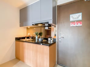 Appartement | Cuisine privée | Réfrigérateur, plaque de cuisson