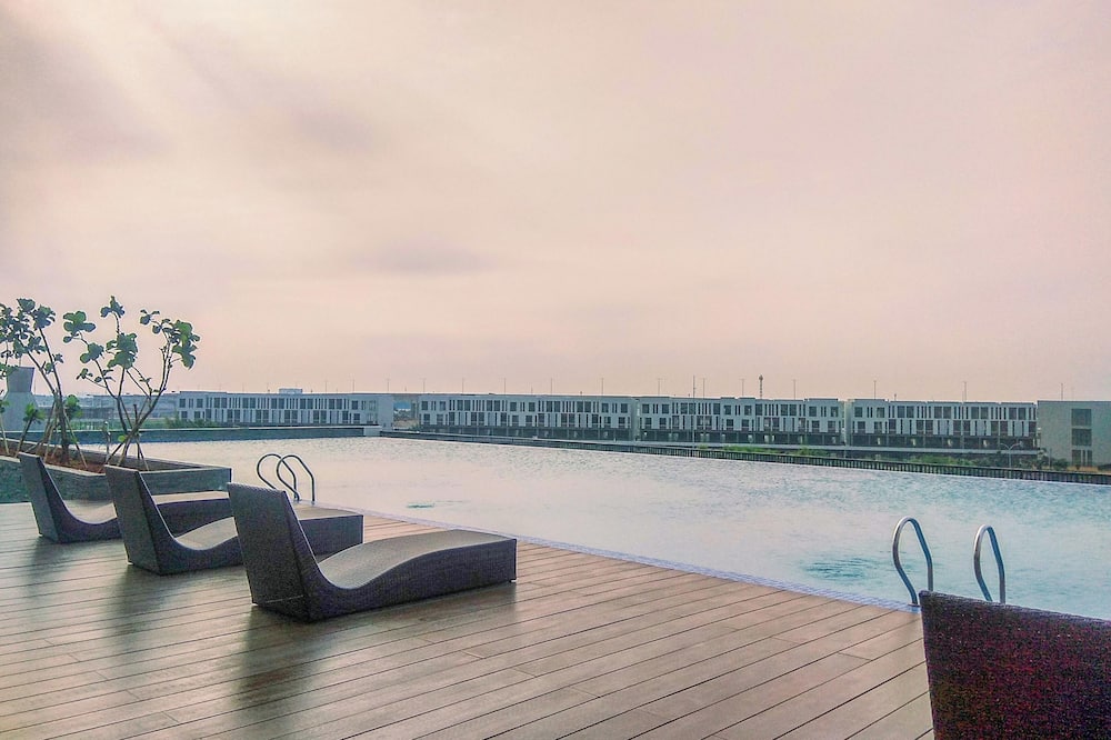 Simple Look 1Br Apartment Near Mm2100 At Vasanta Innopark