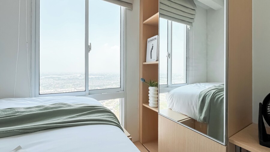 Minimalist And Cozy 2Br Apartment Tokyo Riverside Pik 2 Near Tokyo Hub