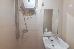 Apartment | Badezimmer