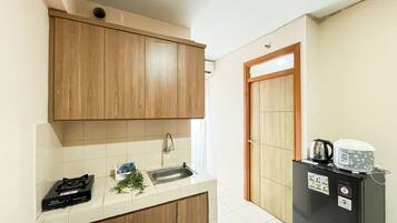 Căn hộ | Bếp riêng | Tủ lạnh, bếp nấu, dụng cụ nấu nướng/bát dĩa/dao nĩa