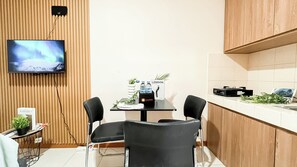 Apartment | Private kitchen | Fridge, stovetop, cookware/dishes/utensils