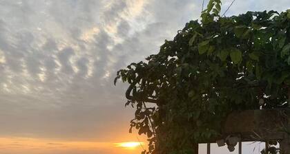 Third Floor Beachfront Beautiful Suite