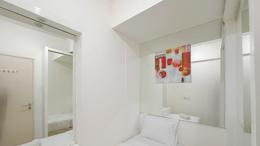 2Br Connected To Pakuwon Mall At Orchard Supermall Mansion Apartment