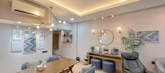 Modern Look With Wooden Accent 3Br At Kondominium Puncak Marina Apartment