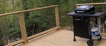 Yurt Oasis in the woods of Hinsdale, NH