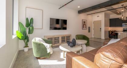 Urban / Stylish 1BR / Fast WiFi & Full Kitchen