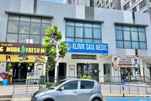 Unclassified image, 2 of 289, button - Gaia Residence, Gamuda Gardens Rawang by Sleepy Bear (Rawang)