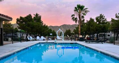 Shasta Trailer: Vintage Charm, Modern Comfort Pool