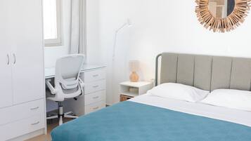 1 Schlafzimmer, Zimmersafe, Bügeleisen/Bügelbrett, Reisekinderbett