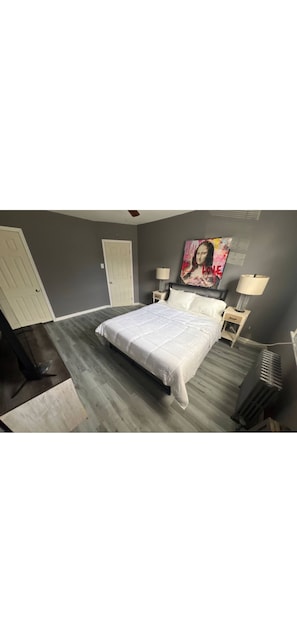 1 bedroom, iron/ironing board, WiFi