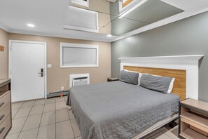 Honeymoon Room | Free WiFi - Bentley motel (Linden)