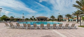 Moana Villa Near Disney! Pool, Arcade, Sleeps 22