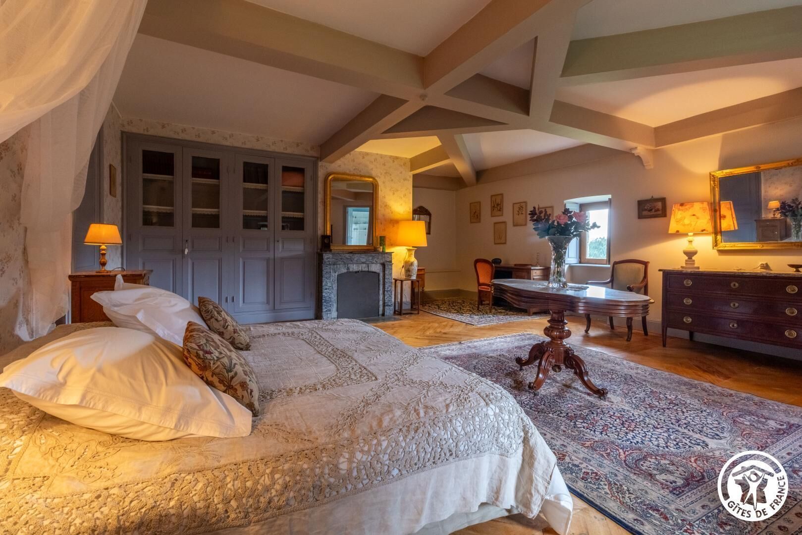 6 bedrooms, free WiFi