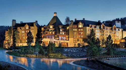 Luxurious 3 BR Ritz-Carlton Villa Ski-in/Ski-out @ Northstar Resort