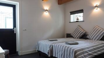 Huis | 10 slaapkamers, individueel gemeubileerd