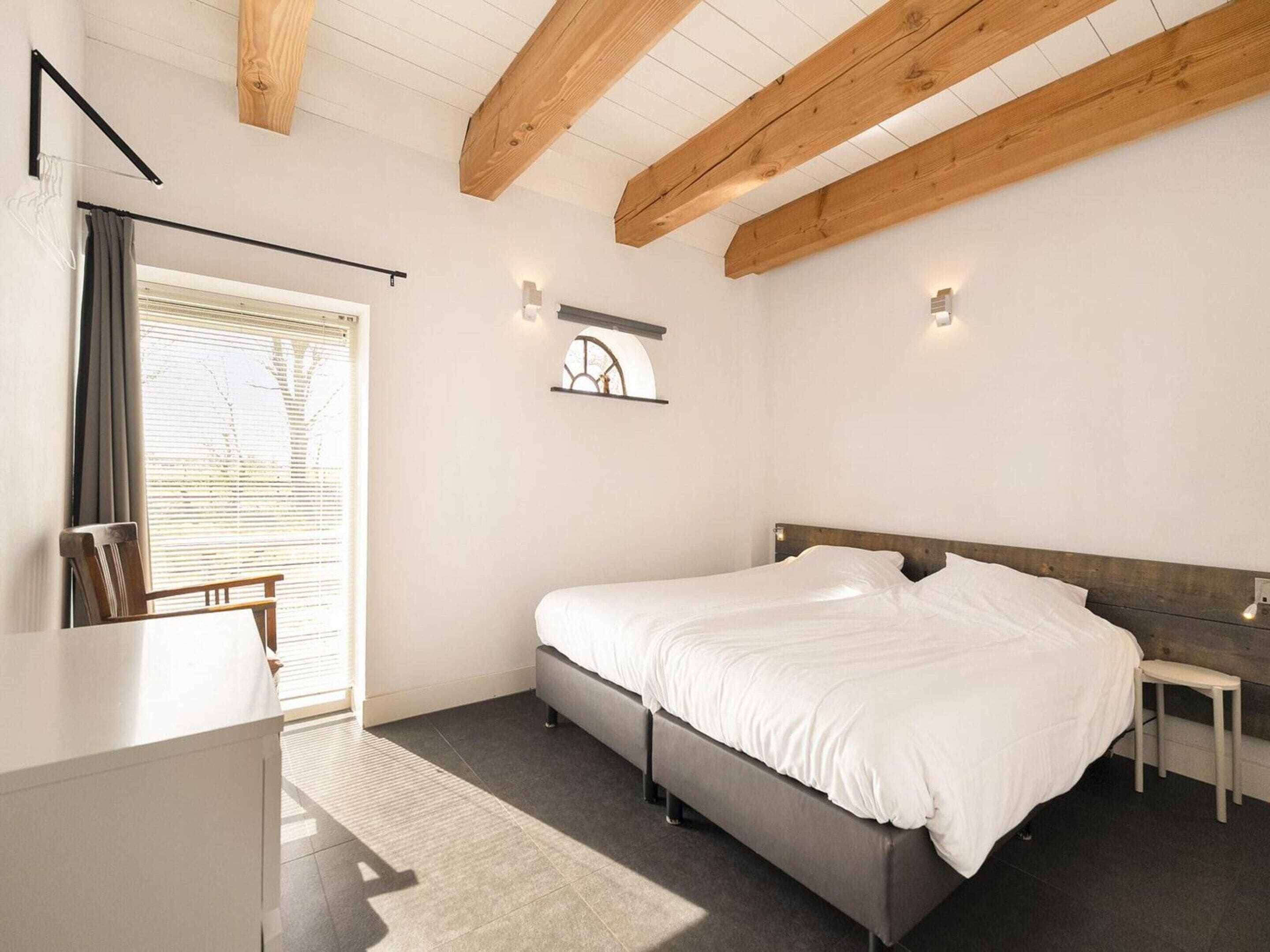 Casa | 10 camere, con arredamento individuale