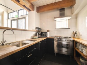 House | Private kitchen - Fantastic Farmhouse for 22 in Callantsoog (Schagen)