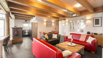 House | Living room