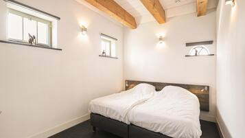 Maison | 10 chambres, ameublement personnalisé