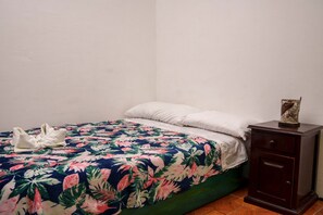 3 camere, accesso a Internet, lenzuola