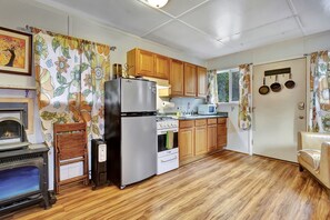 Microwave, oven, stovetop