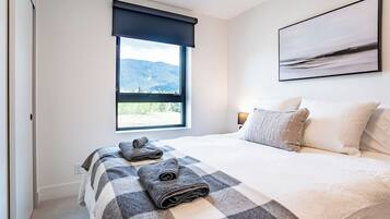 Fer et planche à repasser, Wi-Fi, literie fournie