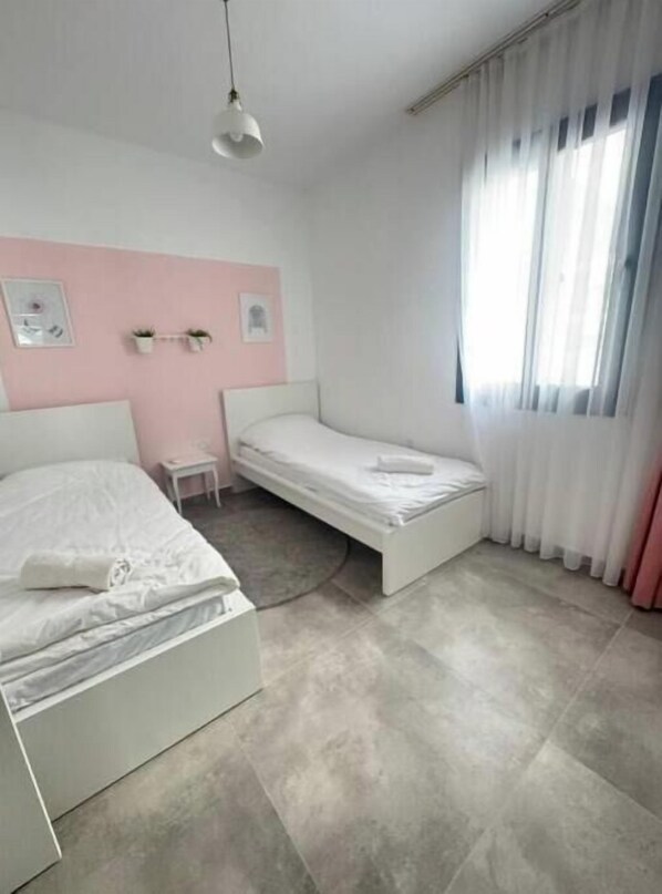 2 bedrooms, WiFi