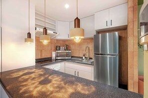 Fridge, microwave, oven, stovetop - Luxury Sky Paradise (Mexico City)