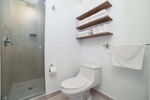 Shower, hair dryer - Air Conditioning Glamorous Sunset Panoramic Views (Mexico City)