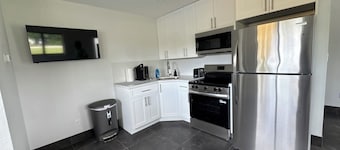 Clewiston Comfort #1 – Cozy 1BR Retreat