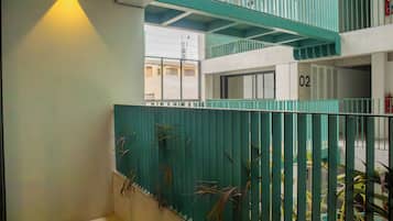 Apartment (204) | Balcony