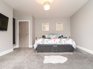 1 bedroom, individually decorated, individually furnished, free WiFi - Battell Chambers (Camborne)